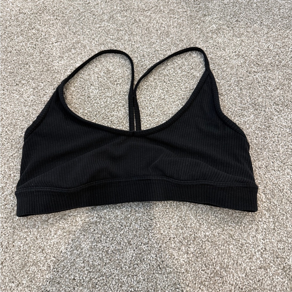 ALO Black Ribbed Women's sports bra size medium